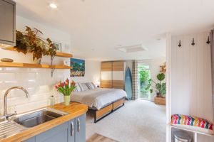 Photo 23- click for photo gallery